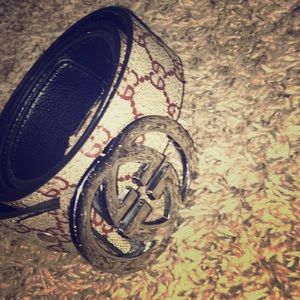 Gucci belt